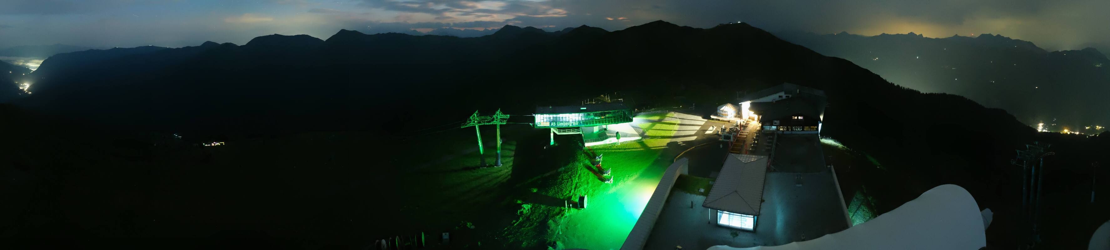 Archiv Foto Webcam Schattberg Ost bei Saalbach