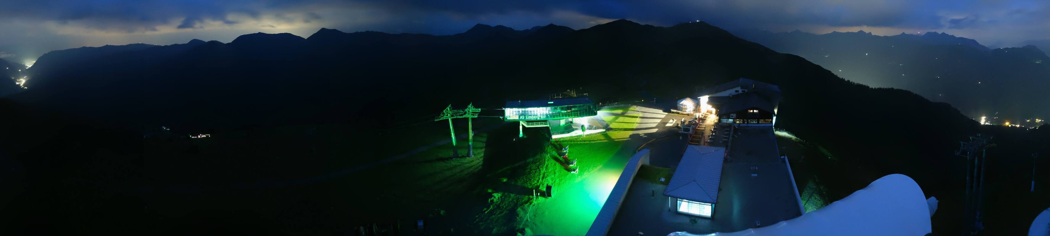 Archiv Foto Webcam Schattberg Ost bei Saalbach