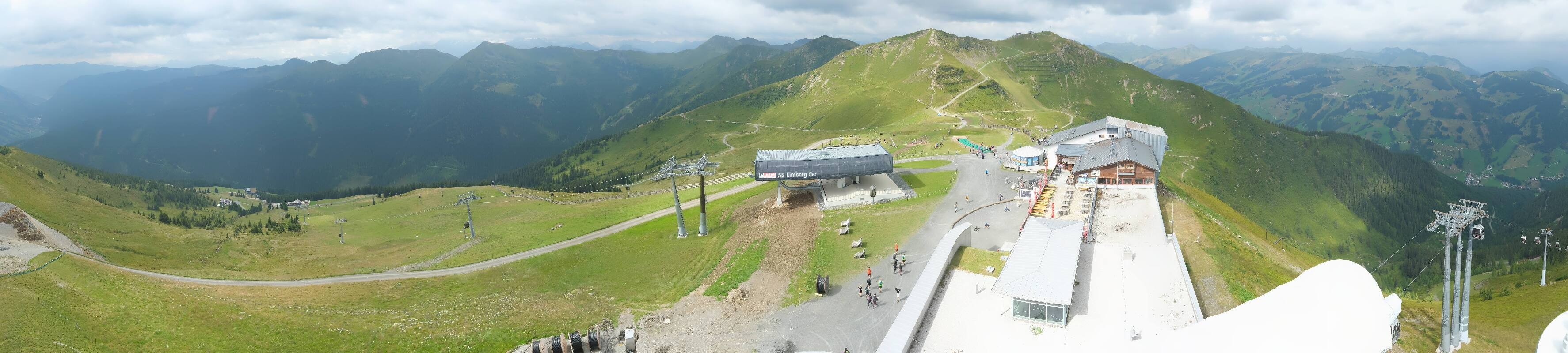 Archiv Foto Webcam Schattberg Ost bei Saalbach