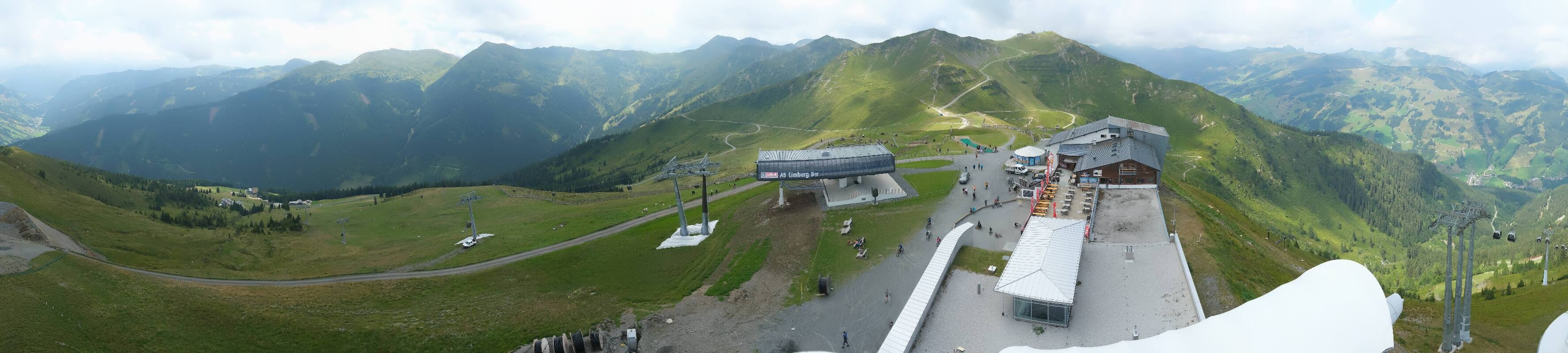 Archiv Foto Webcam Schattberg Ost bei Saalbach