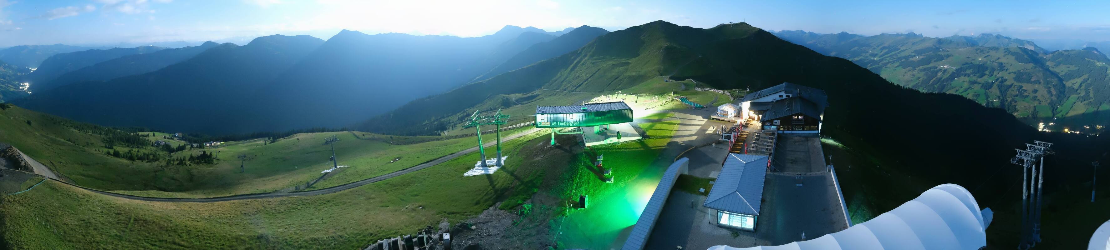 Archiv Foto Webcam Schattberg Ost bei Saalbach