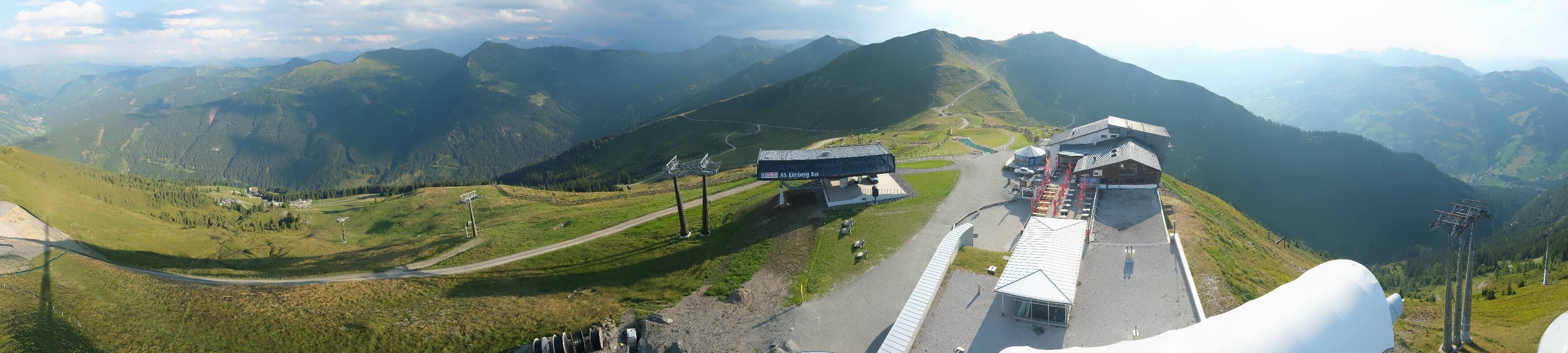Archiv Foto Webcam Schattberg Ost bei Saalbach