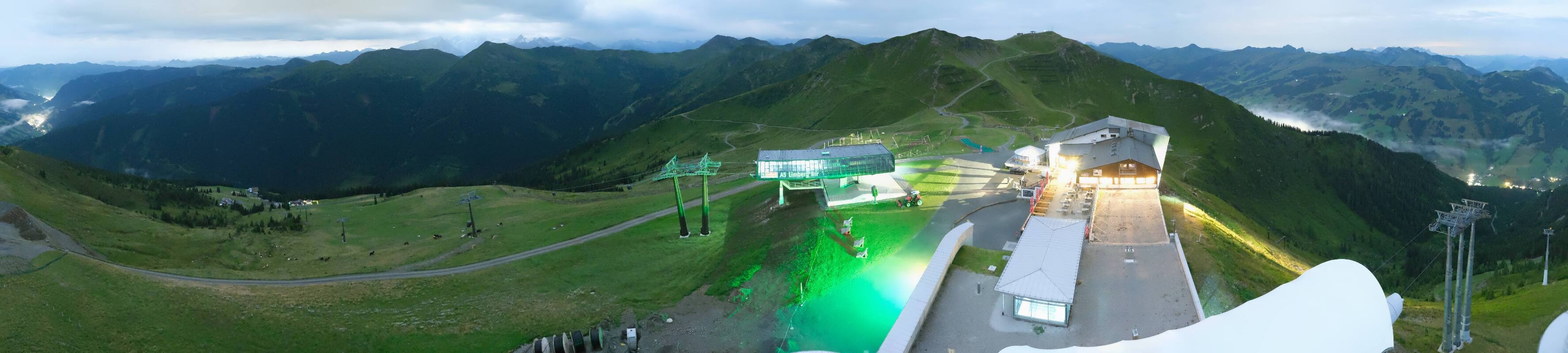 Archiv Foto Webcam Schattberg Ost bei Saalbach