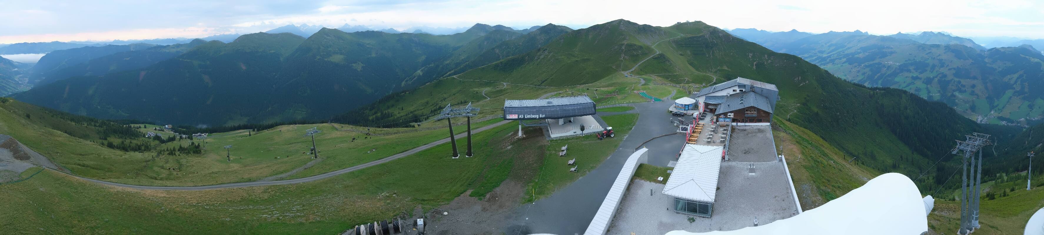 Archiv Foto Webcam Schattberg Ost bei Saalbach