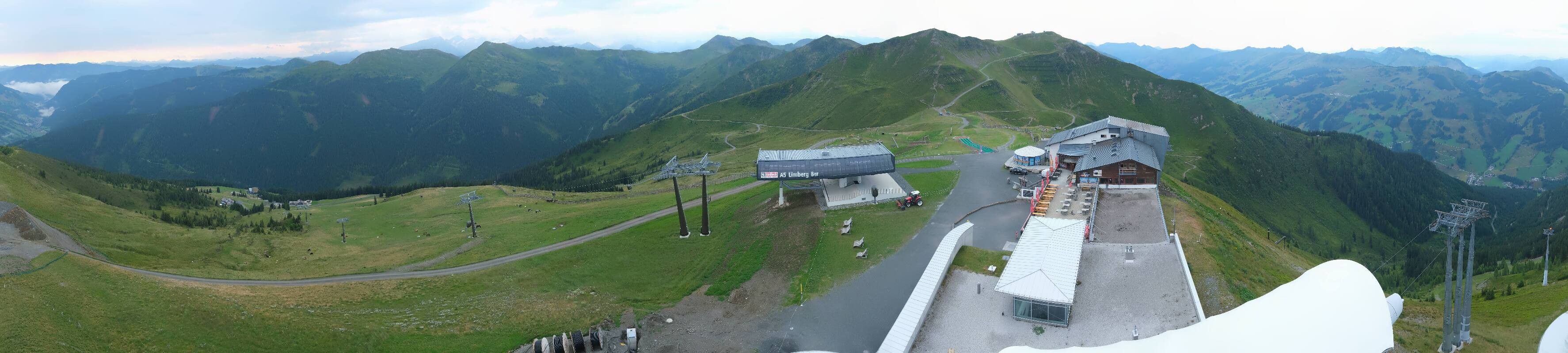 Archiv Foto Webcam Schattberg Ost bei Saalbach