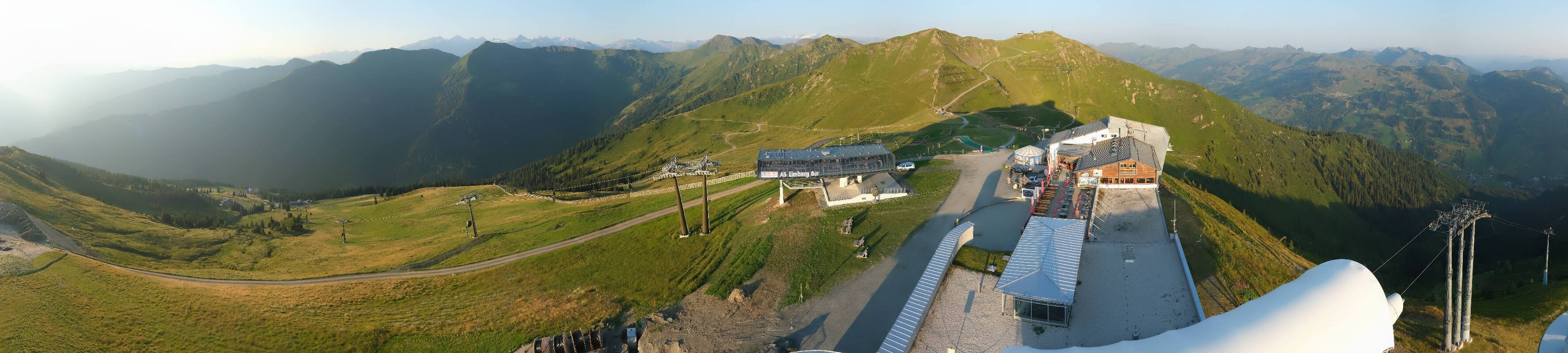 Archiv Foto Webcam Schattberg Ost bei Saalbach