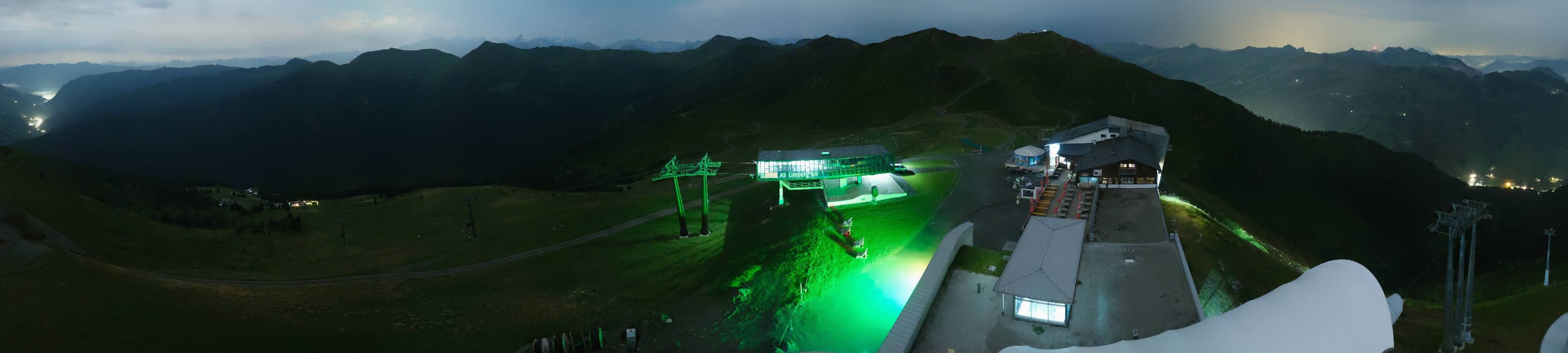 Archiv Foto Webcam Schattberg Ost bei Saalbach