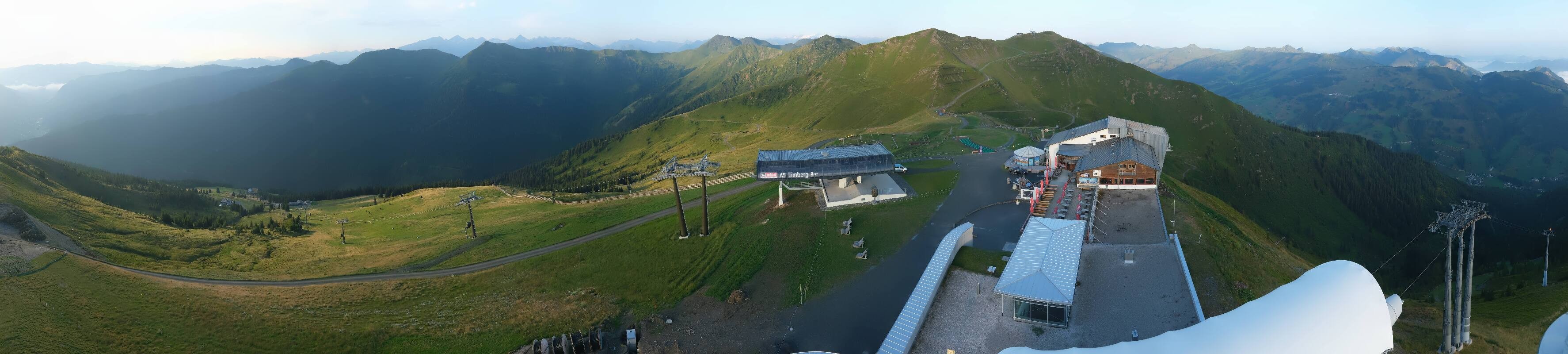 Archiv Foto Webcam Schattberg Ost bei Saalbach