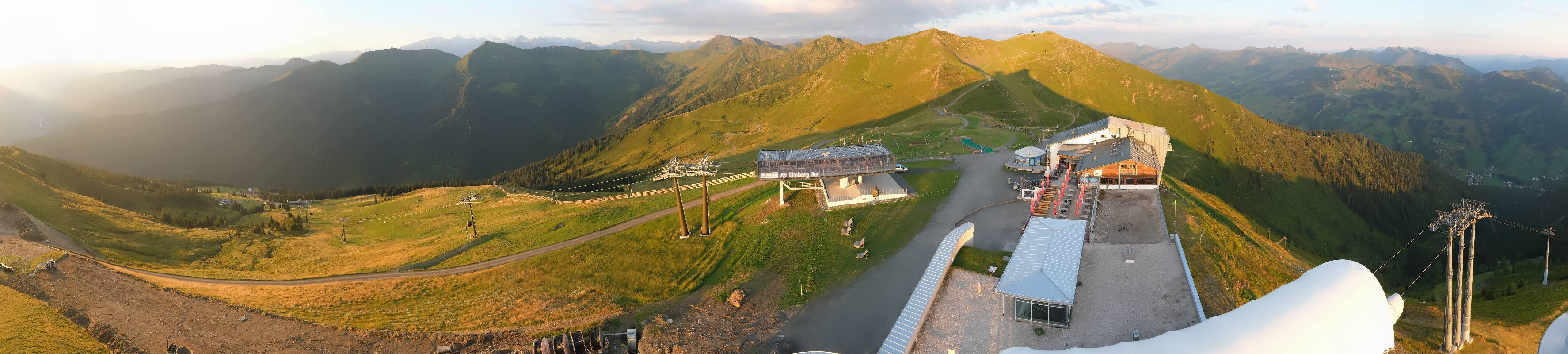 Archiv Foto Webcam Schattberg Ost bei Saalbach