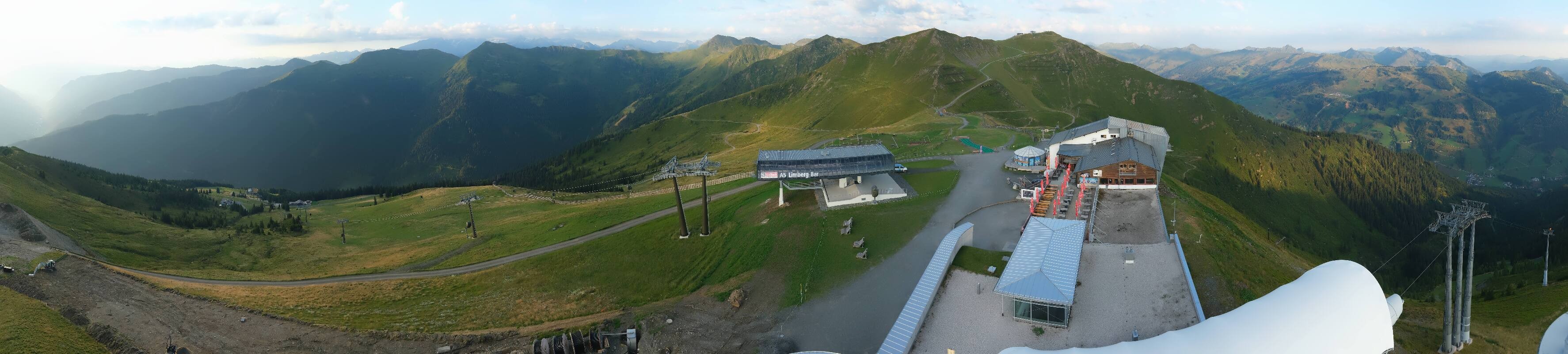 Archiv Foto Webcam Schattberg Ost bei Saalbach