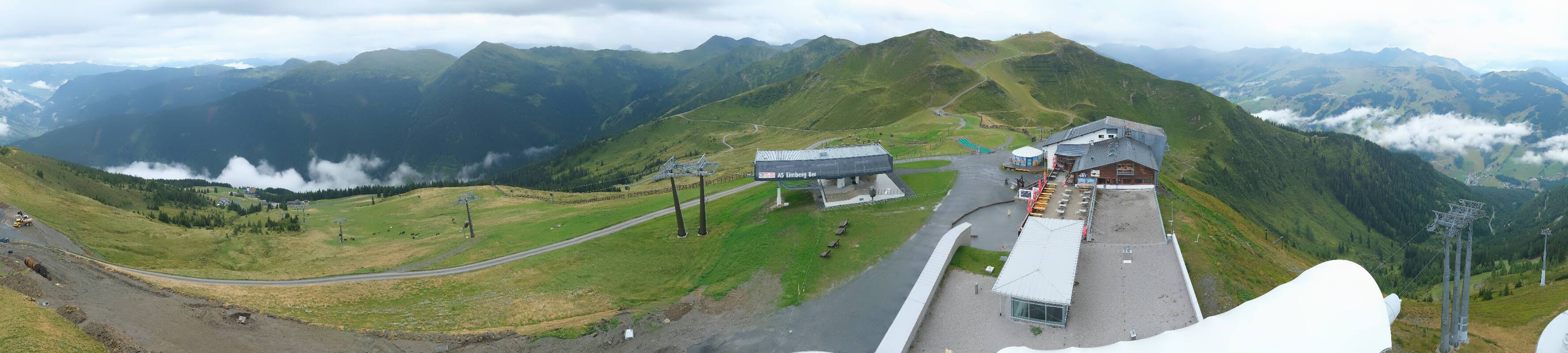 Archiv Foto Webcam Schattberg Ost bei Saalbach