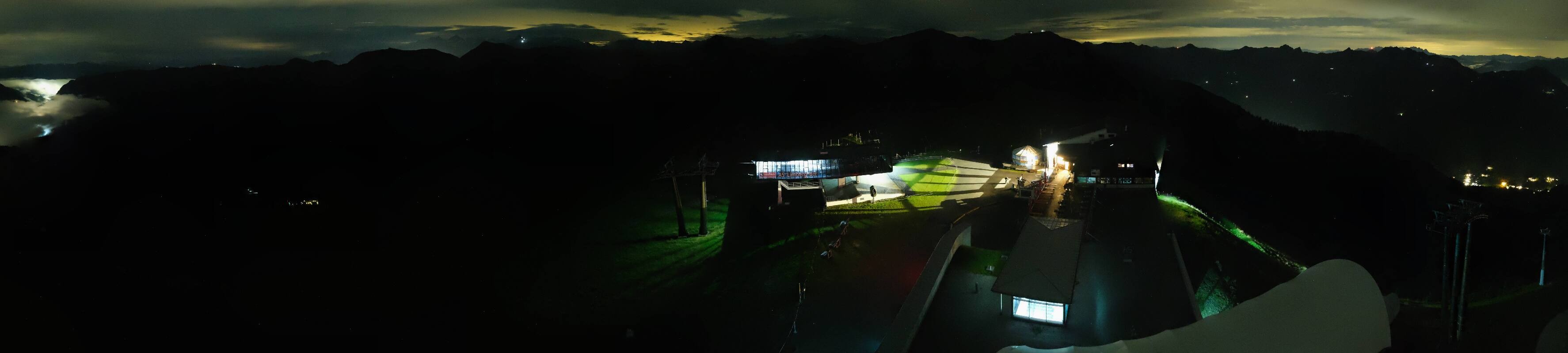 Archiv Foto Webcam Schattberg Ost bei Saalbach
