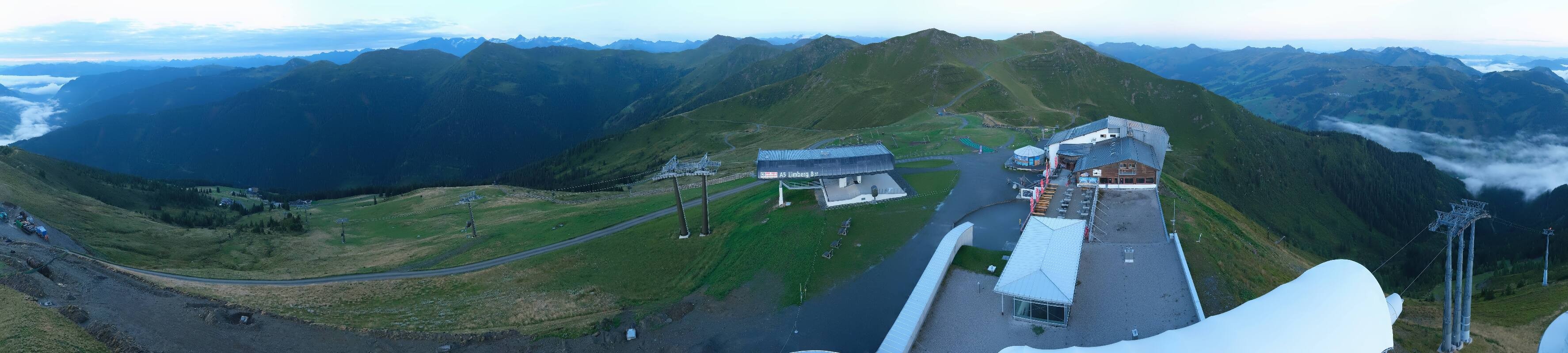 Archiv Foto Webcam Schattberg Ost bei Saalbach