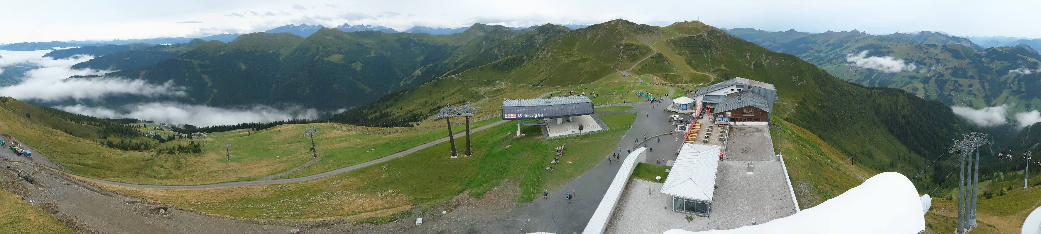 Archiv Foto Webcam Schattberg Ost bei Saalbach