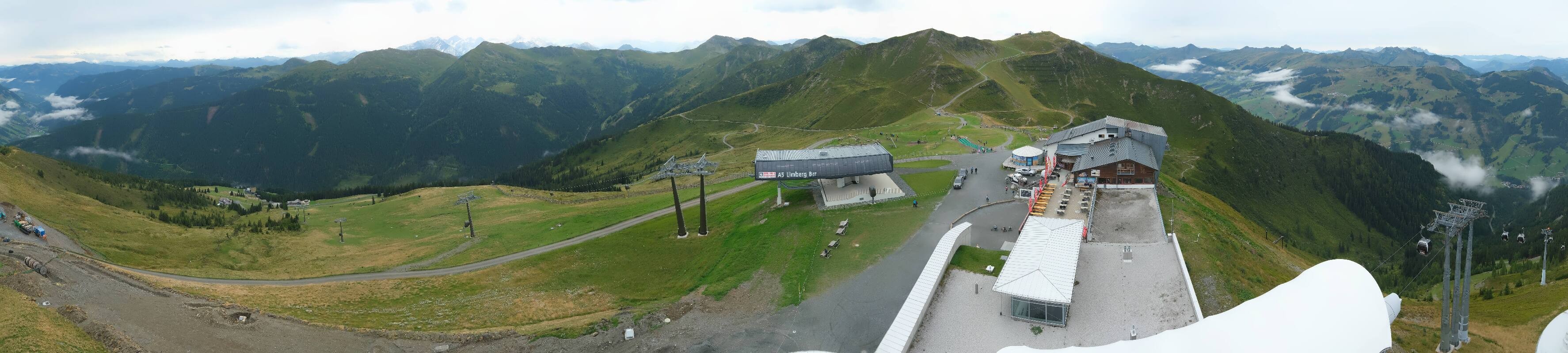 Archiv Foto Webcam Schattberg Ost bei Saalbach