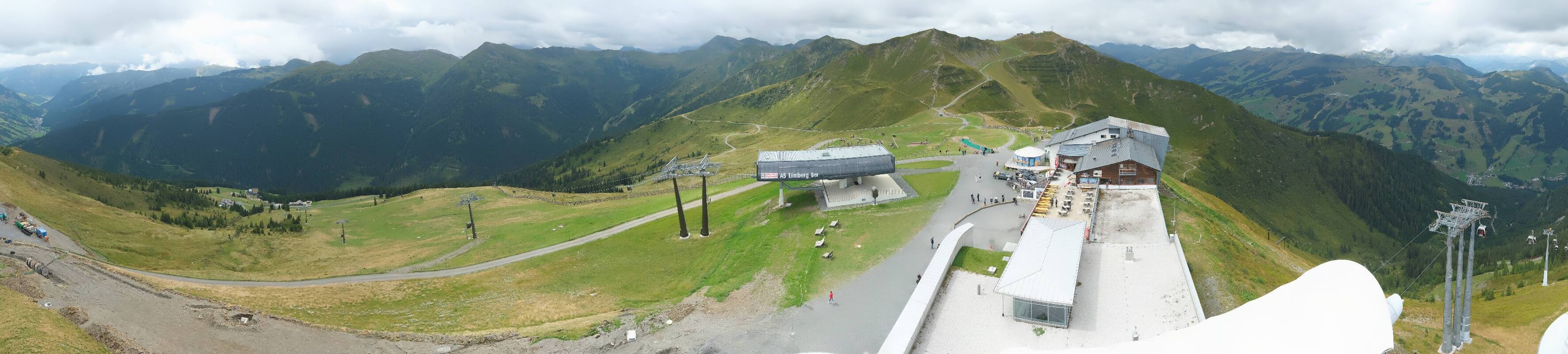 Archiv Foto Webcam Schattberg Ost bei Saalbach