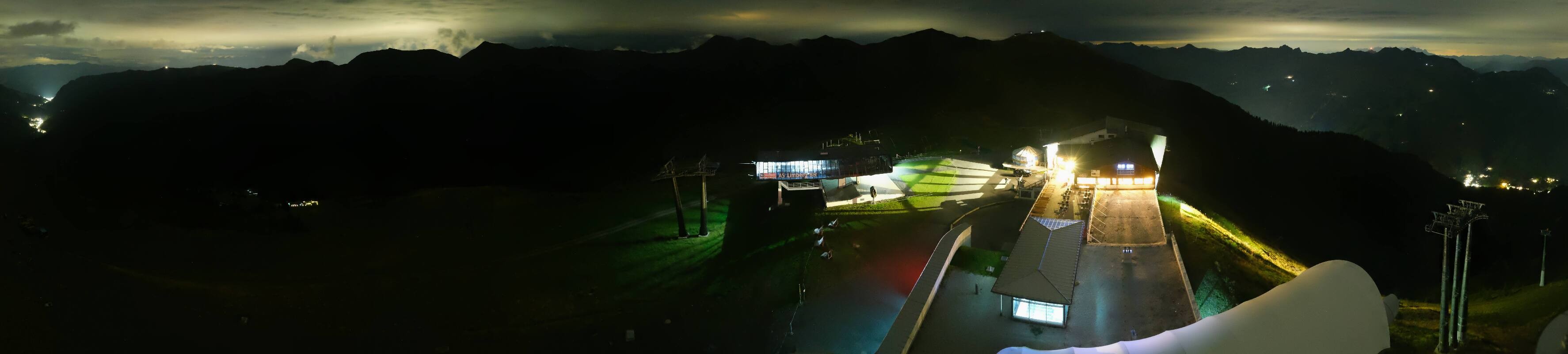 Archiv Foto Webcam Schattberg Ost bei Saalbach