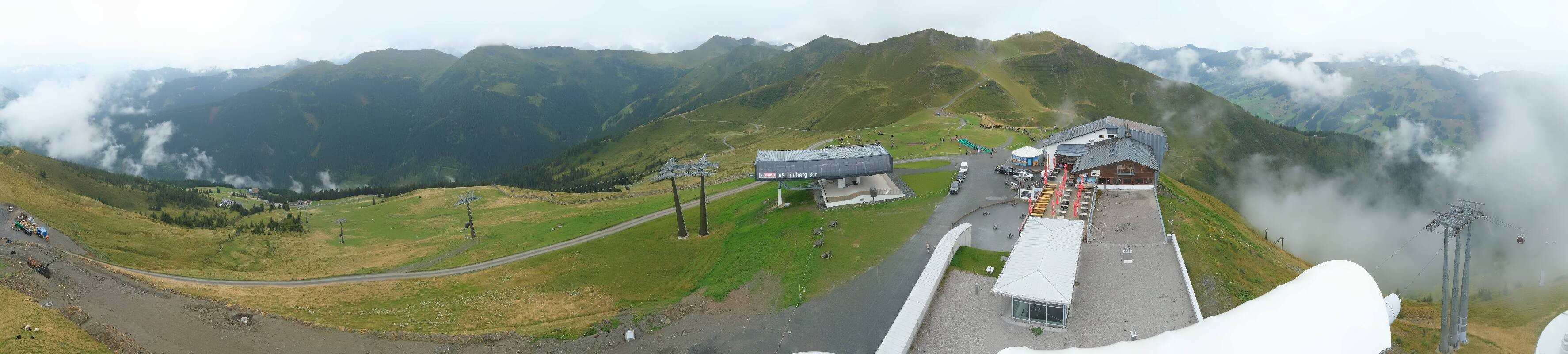 Archiv Foto Webcam Schattberg Ost bei Saalbach