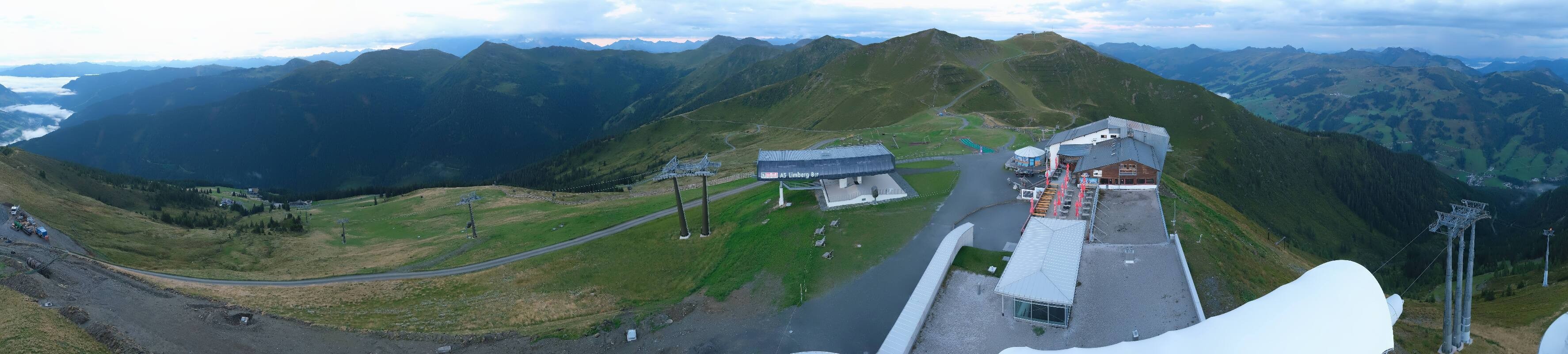Archiv Foto Webcam Schattberg Ost bei Saalbach