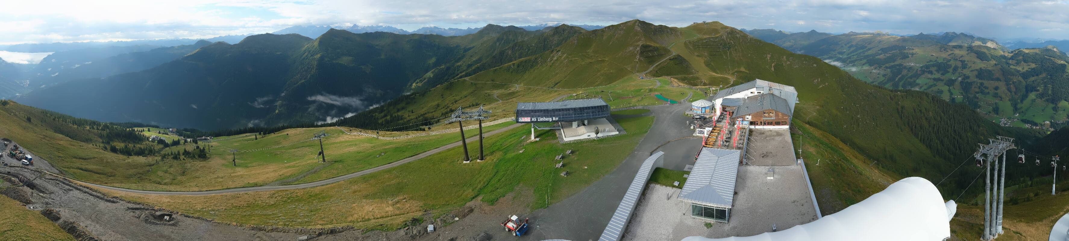 Archiv Foto Webcam Schattberg Ost bei Saalbach