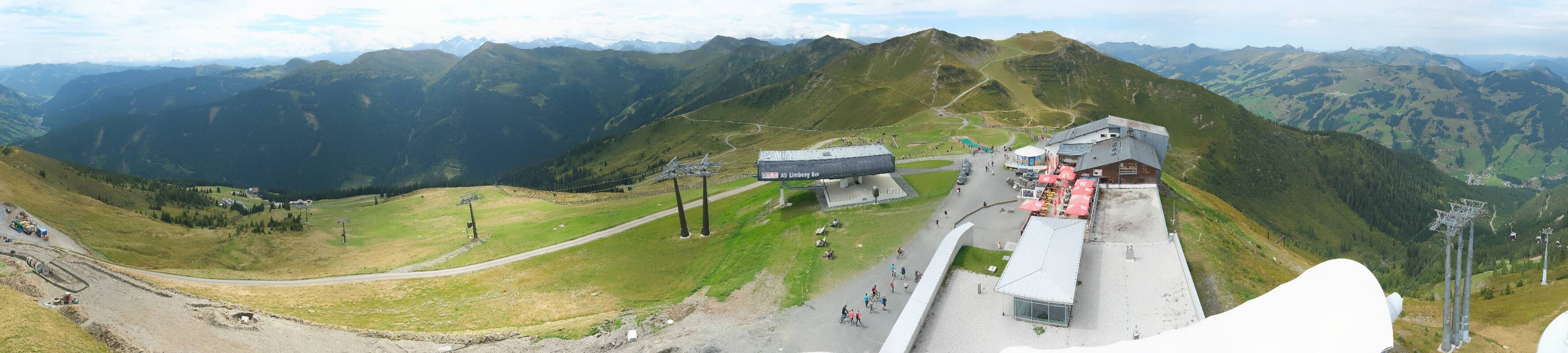Archiv Foto Webcam Schattberg Ost bei Saalbach