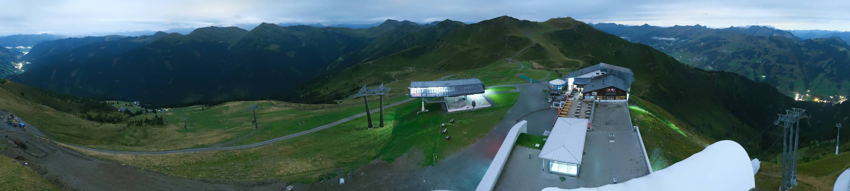 Archiv Foto Webcam Schattberg Ost bei Saalbach
