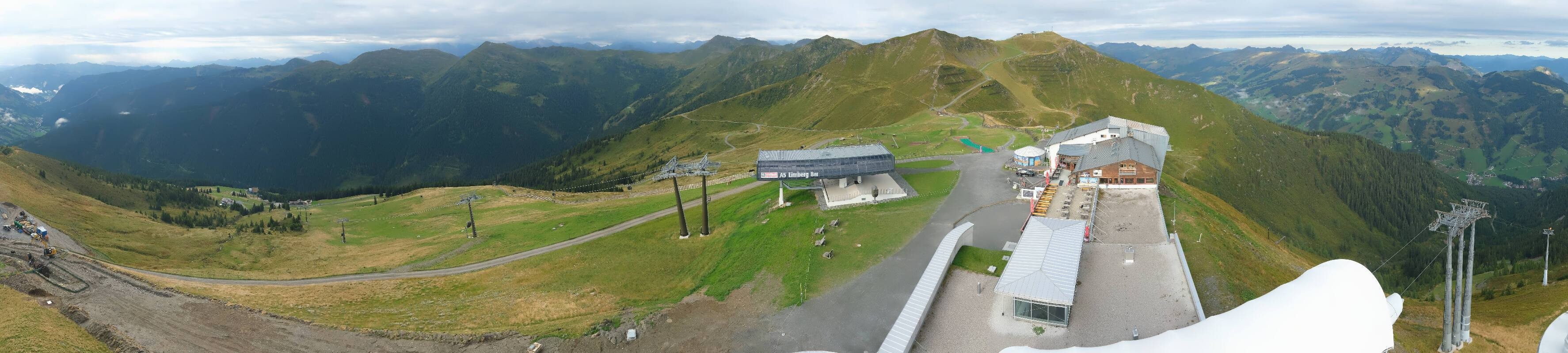 Archiv Foto Webcam Schattberg Ost bei Saalbach