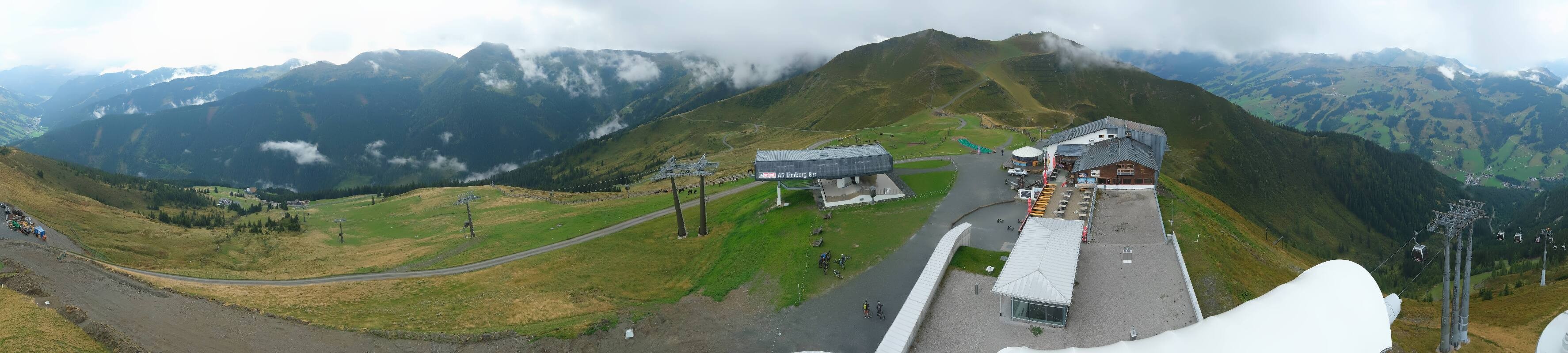 Archiv Foto Webcam Schattberg Ost bei Saalbach