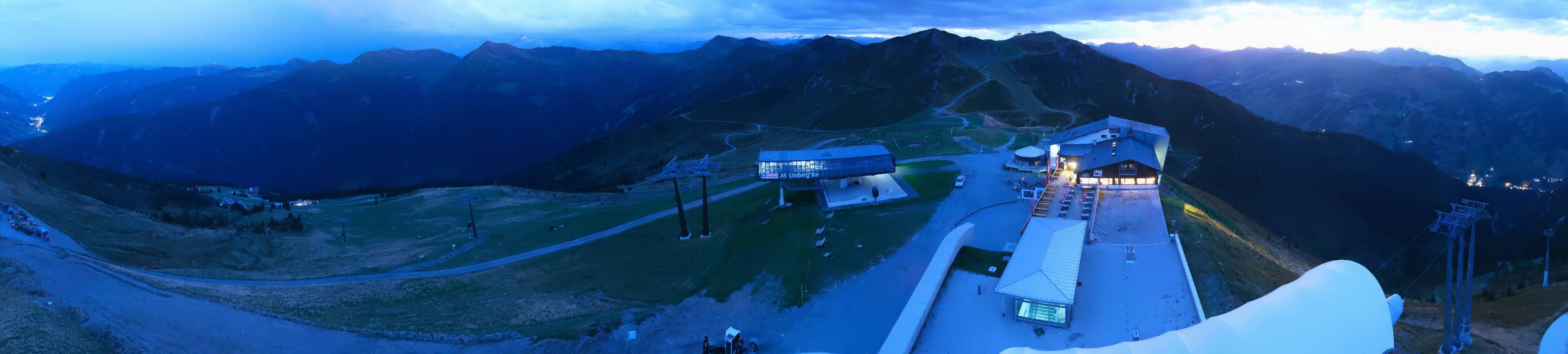 Archiv Foto Webcam Schattberg Ost bei Saalbach