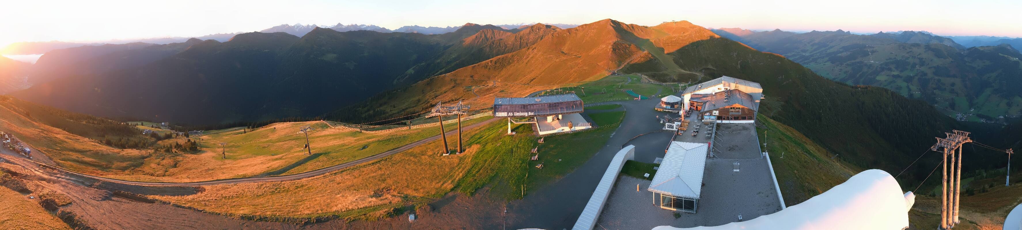 Archiv Foto Webcam Schattberg Ost bei Saalbach