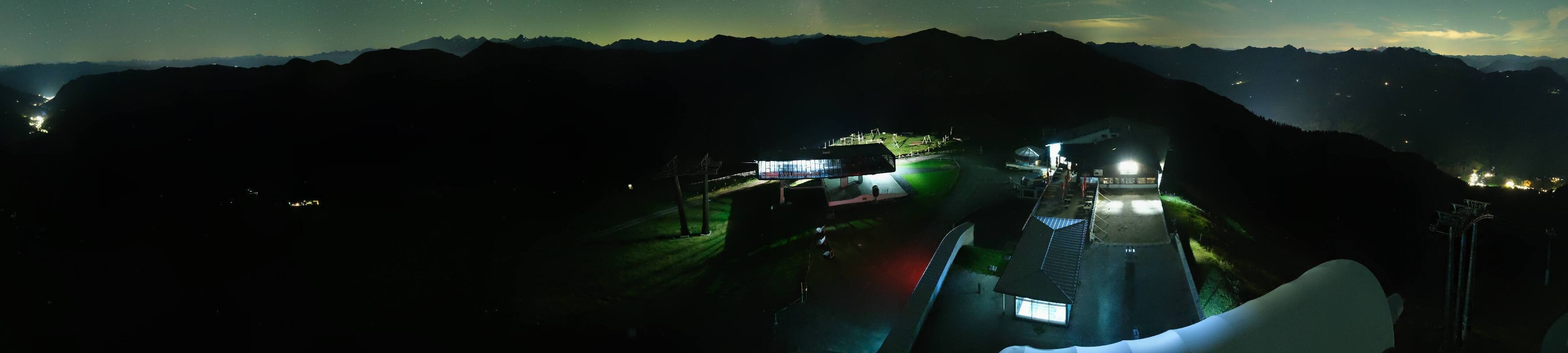 Archiv Foto Webcam Schattberg Ost bei Saalbach