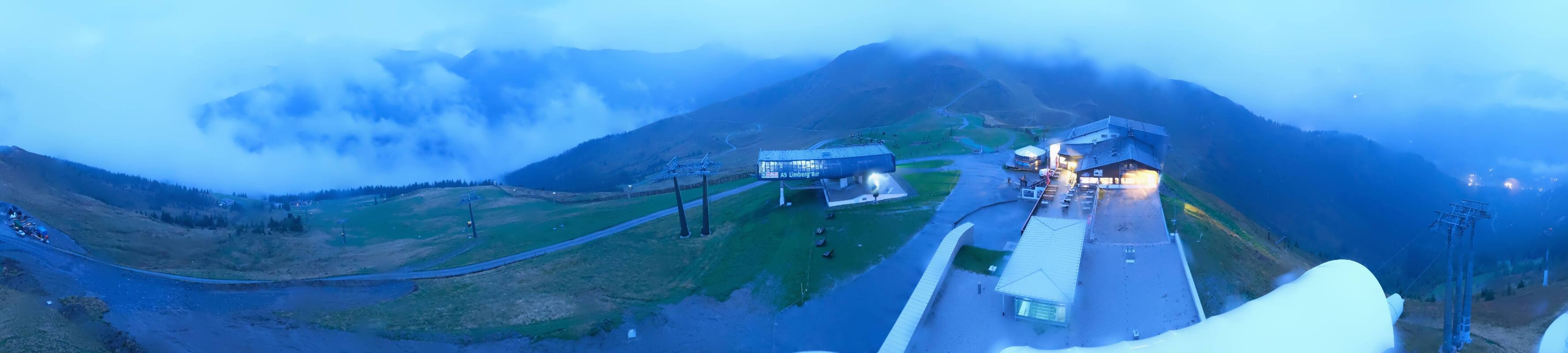 Archiv Foto Webcam Schattberg Ost bei Saalbach