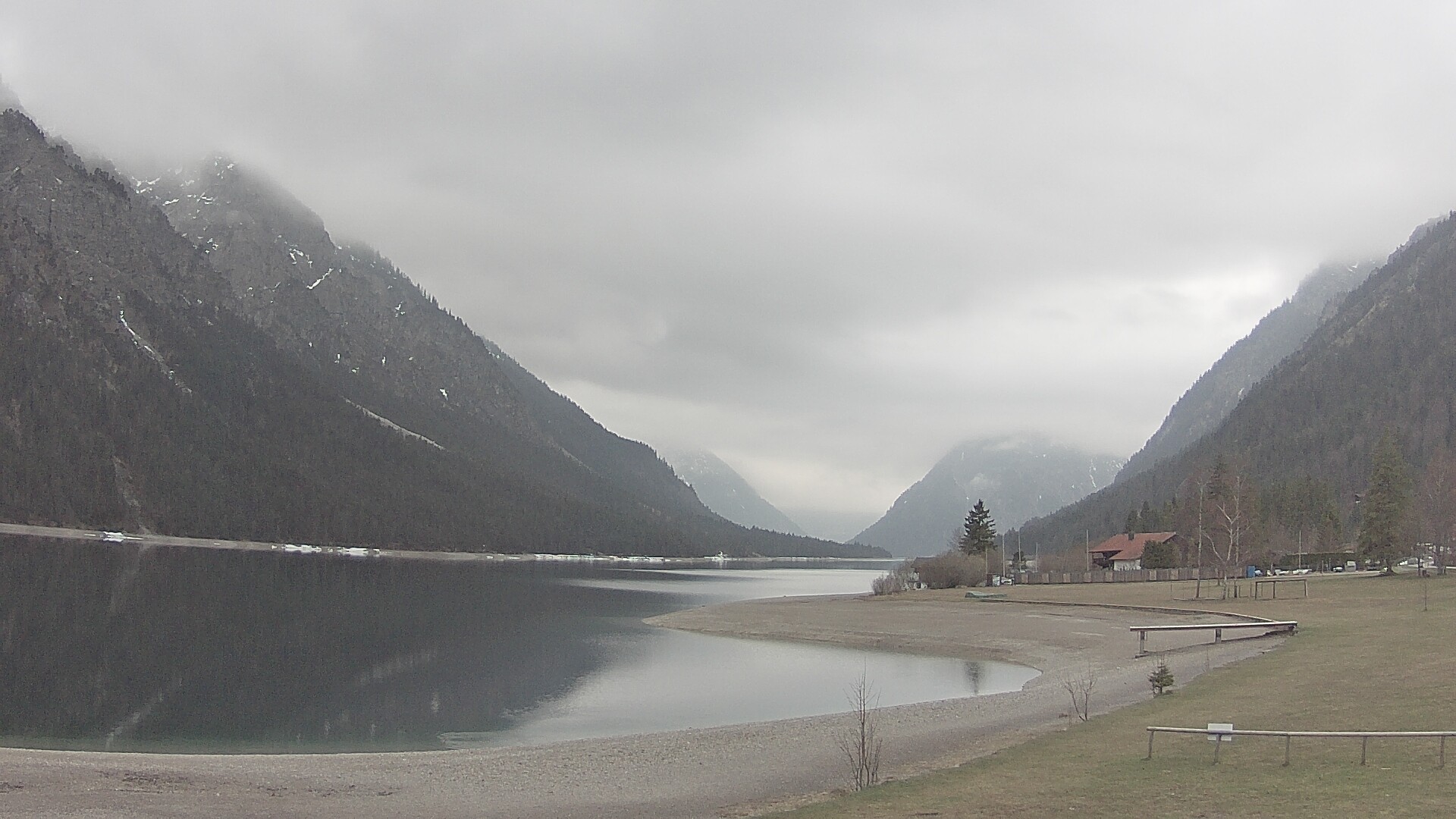 Archived image Webcam Lake Plansee near Reutte
