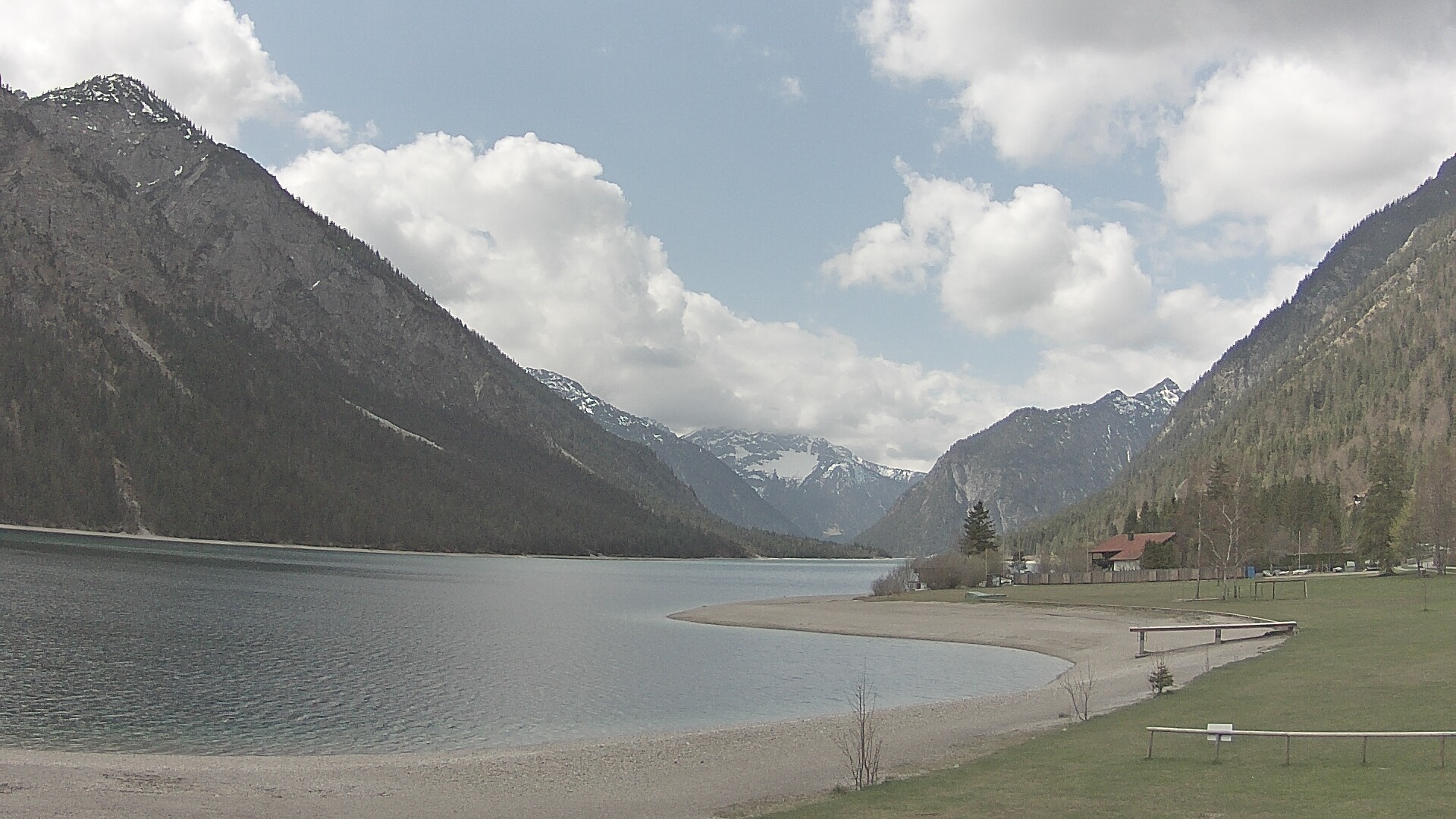 Archived image Webcam Lake Plansee near Reutte