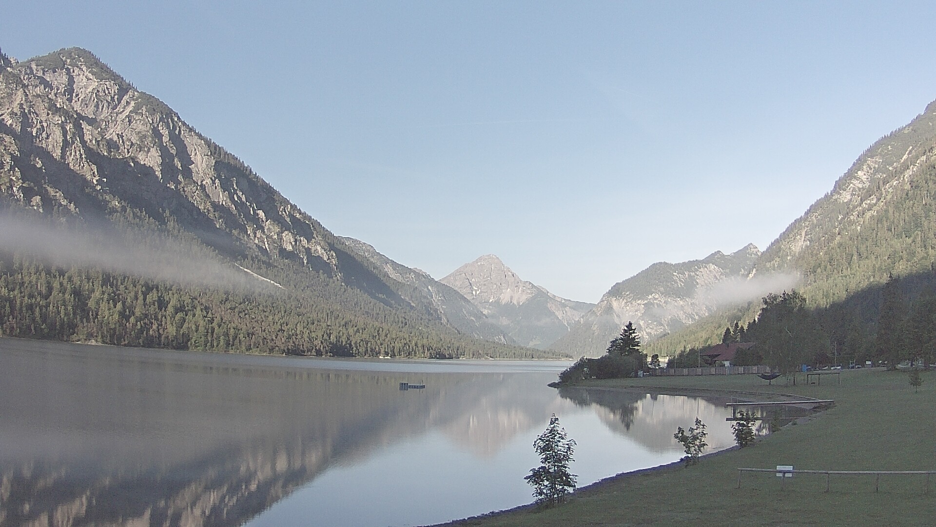 Archived image Webcam Lake Plansee near Reutte