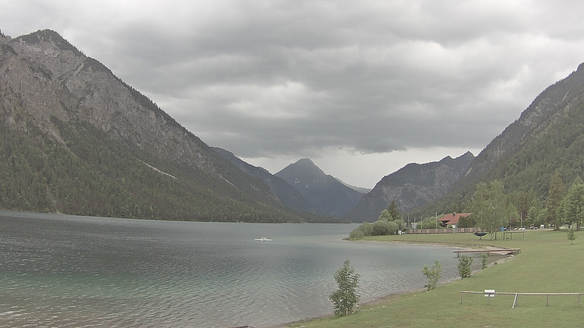 Archived image Webcam Lake Plansee near Reutte