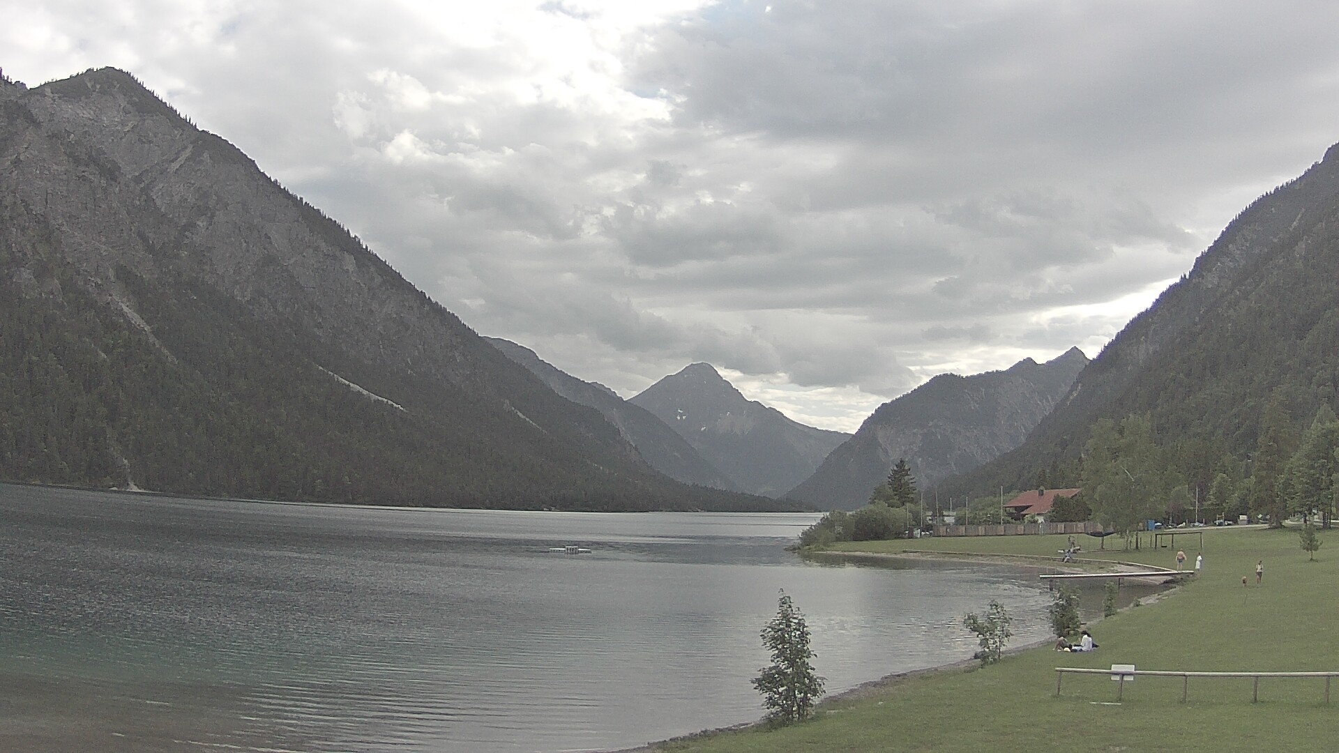 Archived image Webcam Lake Plansee near Reutte