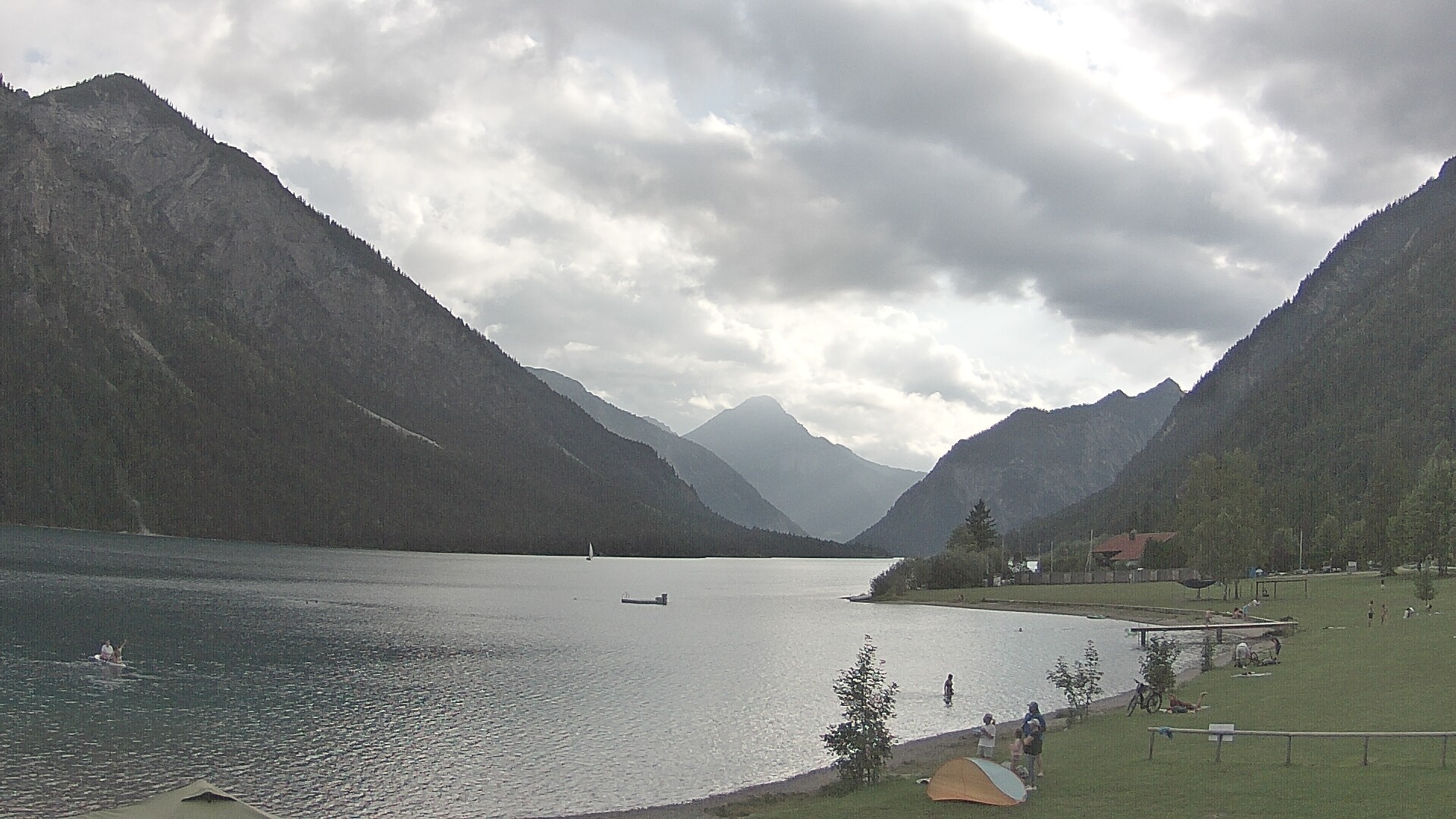Archived image Webcam Lake Plansee near Reutte