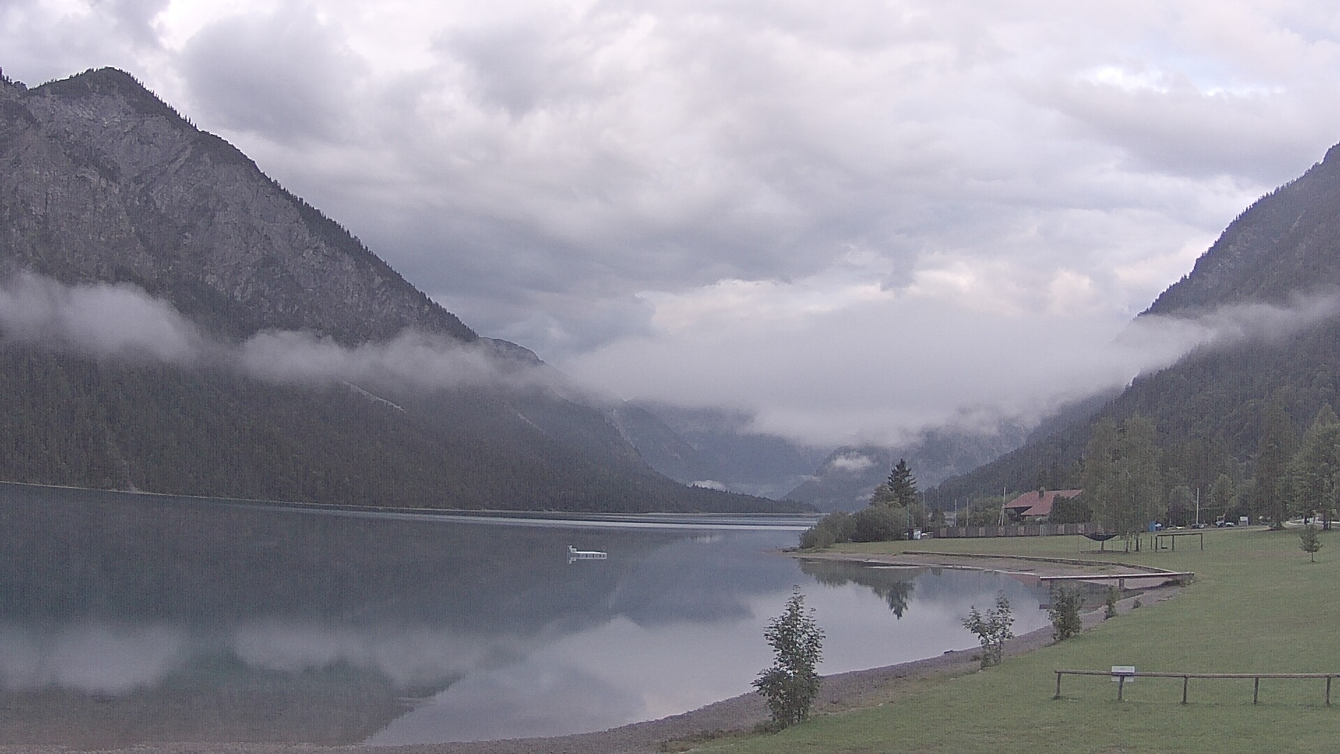 Archived image Webcam Lake Plansee near Reutte