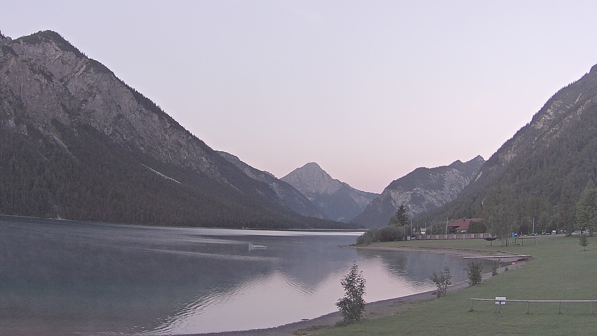 Archived image Webcam Lake Plansee near Reutte