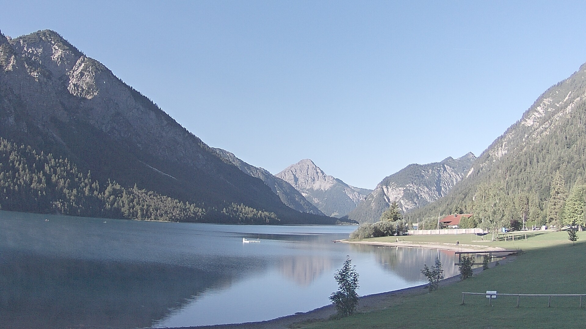 Archived image Webcam Lake Plansee near Reutte