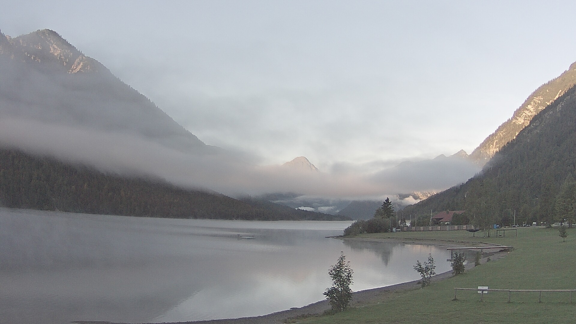 Archived image Webcam Lake Plansee near Reutte