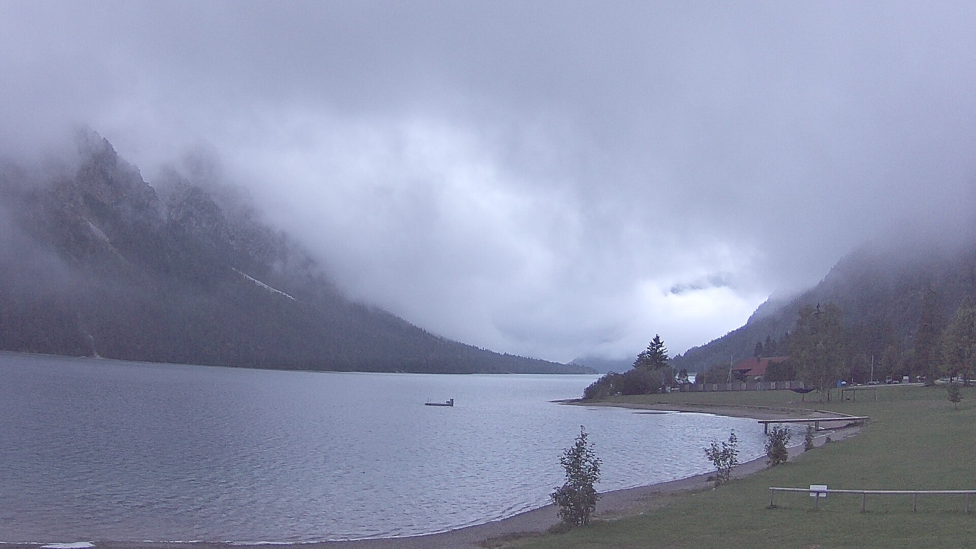 Archived image Webcam Lake Plansee near Reutte