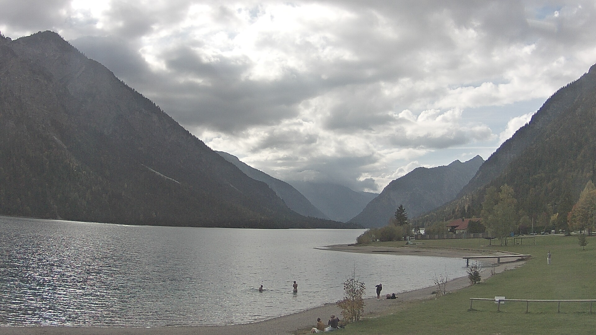 Archived image Webcam Lake Plansee near Reutte