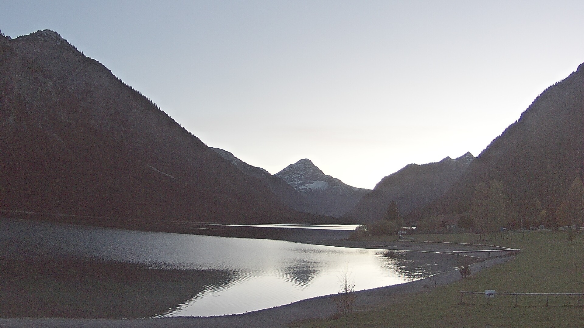 Archived image Webcam Lake Plansee near Reutte