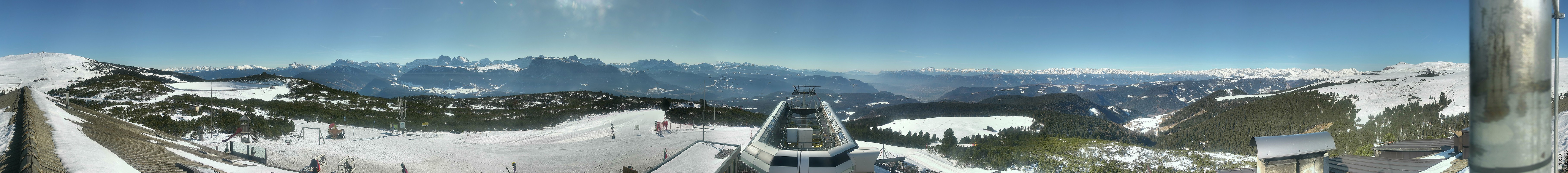 Archived image Webcam View over South Tyrol from the Schwarzseespitze