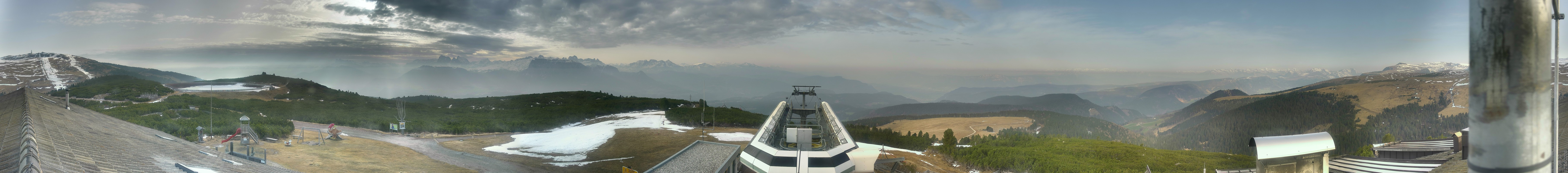Archived image Webcam View over South Tyrol from the Schwarzseespitze