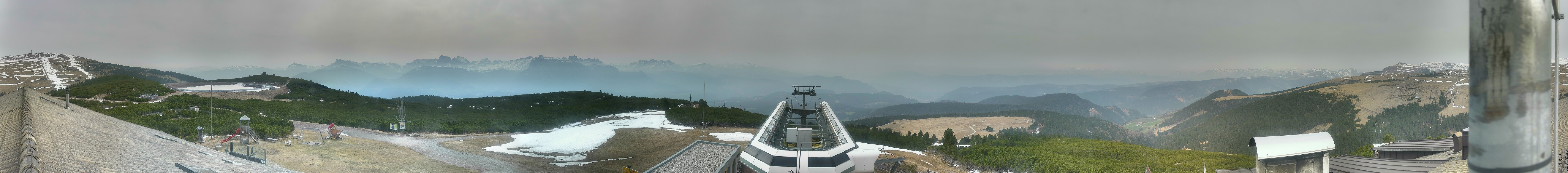 Archived image Webcam View over South Tyrol from the Schwarzseespitze