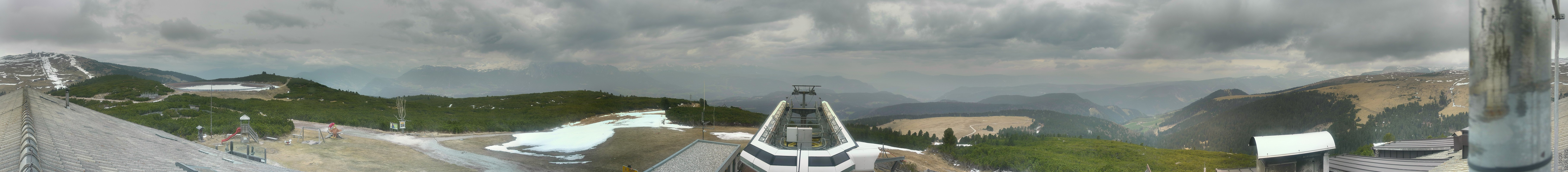 Archived image Webcam View over South Tyrol from the Schwarzseespitze