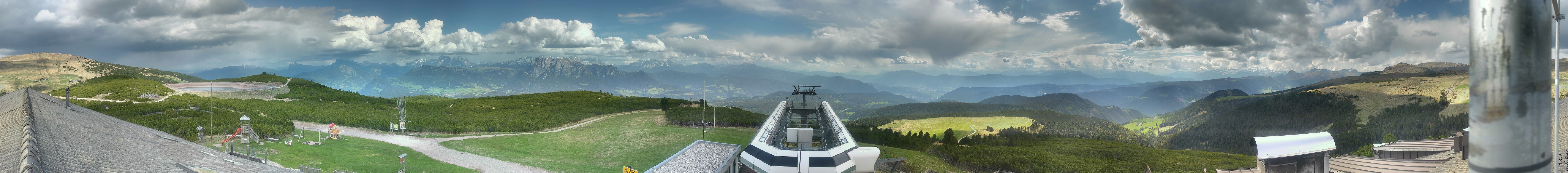 Archived image Webcam View over South Tyrol from the Schwarzseespitze
